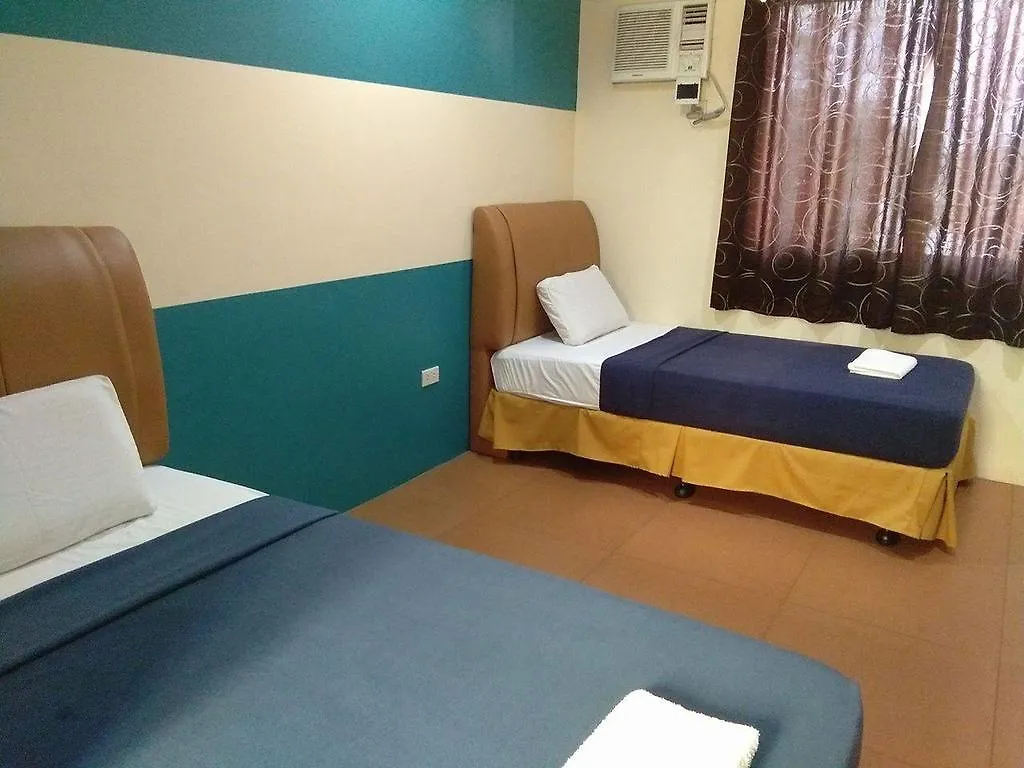 North Zen Basic Spaces Hotel Davao 3*,  Philippines