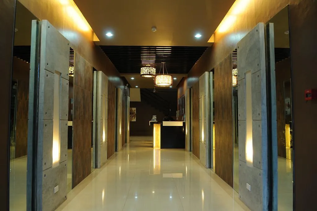 North Zen Basic Spaces Hotel Davao