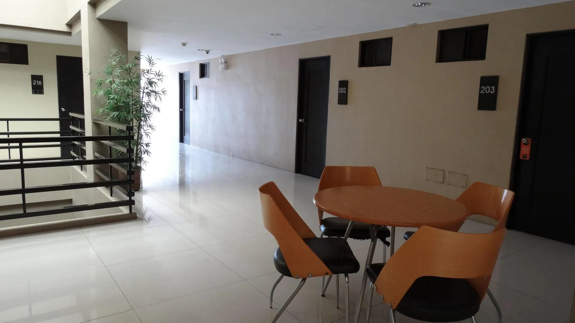 North Zen Basic Spaces Hotel Davao